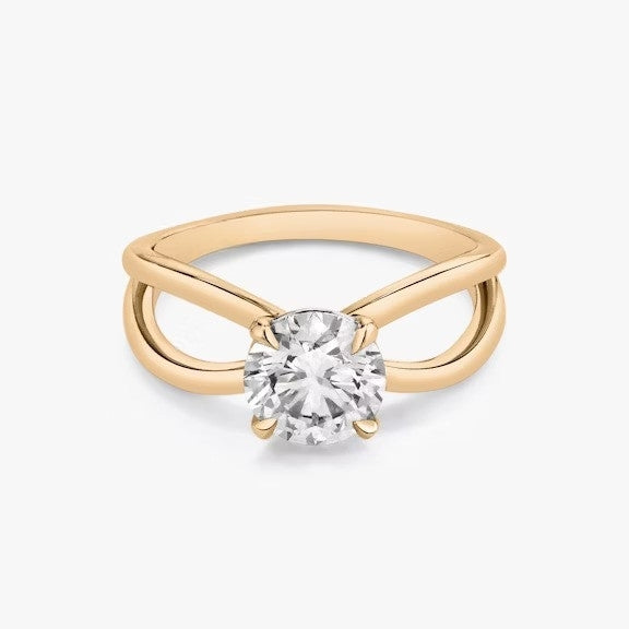 Butterfly Round Lab Diamond Engagement Ring
