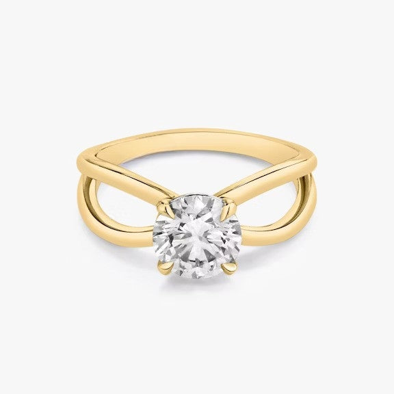 Butterfly Round Lab Diamond Engagement Ring