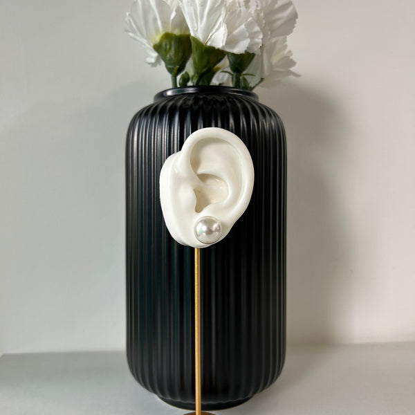 OLD MONEY PEARL EARRINGS - 18K GOLD-PLATED