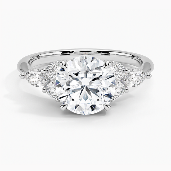 Nazia Round Lab Grown Diamond Engagement Ring