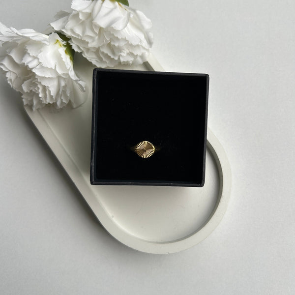 SUN RAYS RING - 18K GOLD PLATED