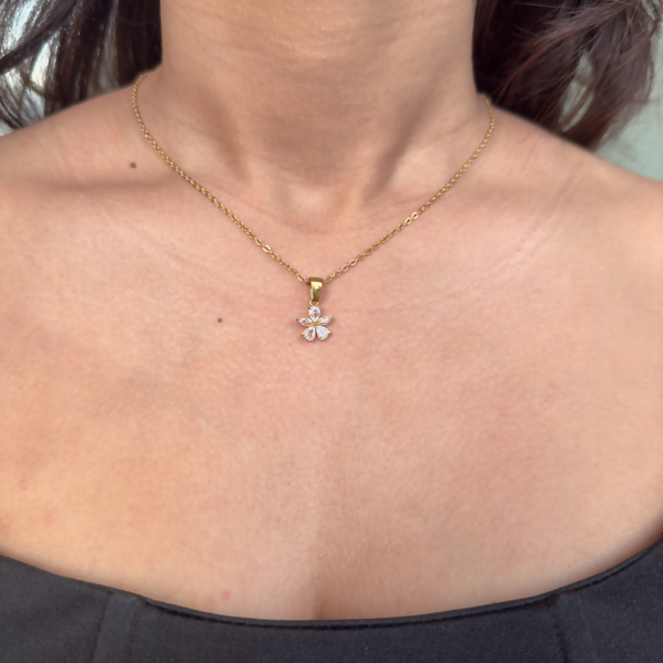 FLORA NECKLACE - 18K GOLD-PLATED